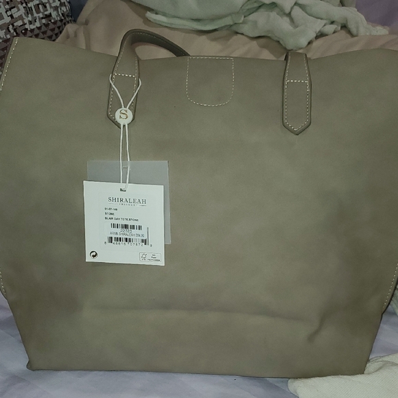 Shiraleah Taupe Tote with Front Pocket - Picture 3 of 3